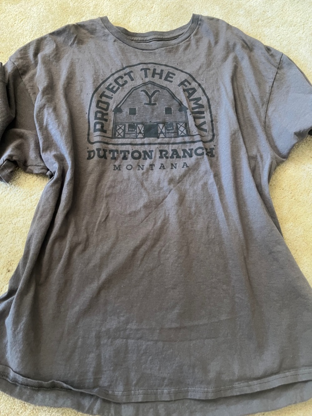 Yellowstone Logo Tee - Charcoal Graphic Shirt size XXL